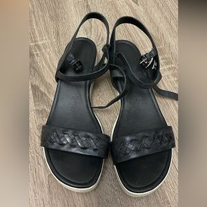 ECCO small wedge sandals